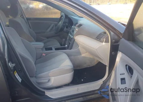 2009 Toyota Camry Le from USA, damaged, VIN 4T1BE46K09U411779